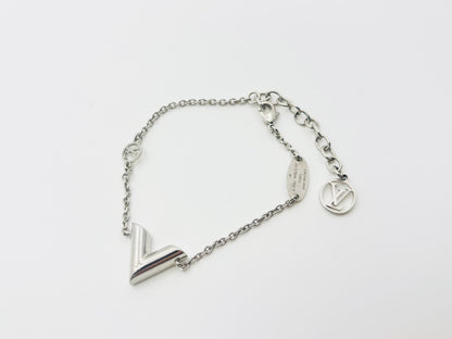 LOUIS VUITTON Essential V Bracelet, Silver, M63198, LE0179