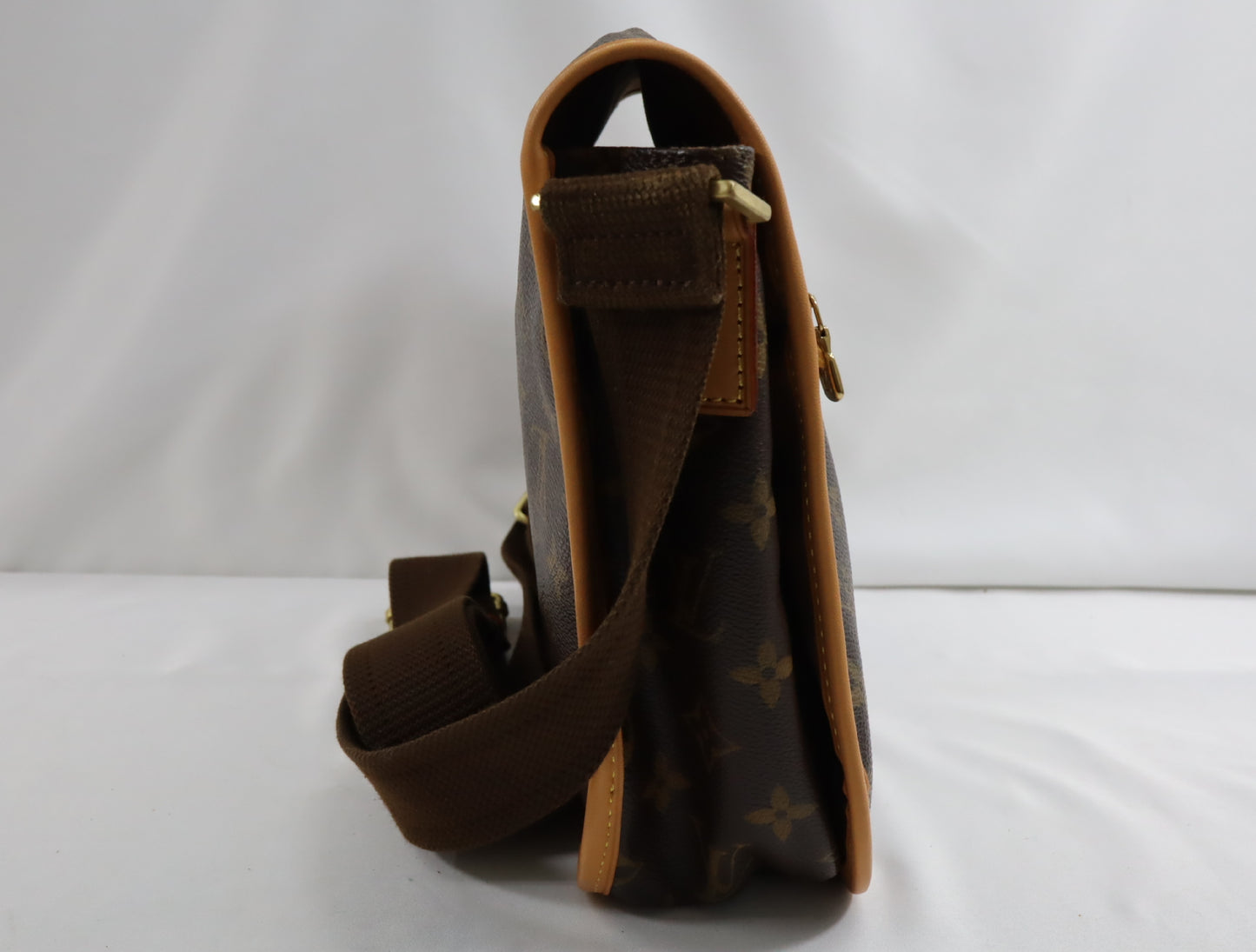 LOUIS VUITTON Monogram LOUIS VUITTON M40106 Monogram Louis Vuitton Monogram Messenger PM Bosphor M40106 MI2007 Shoulder Bag