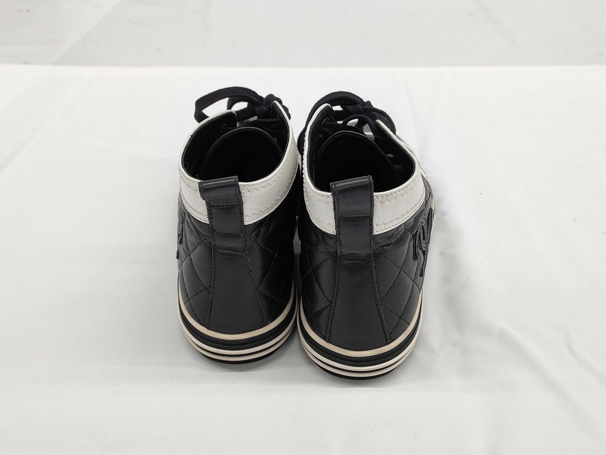 CHANEL Women's Shoes Size 36 Sneakers