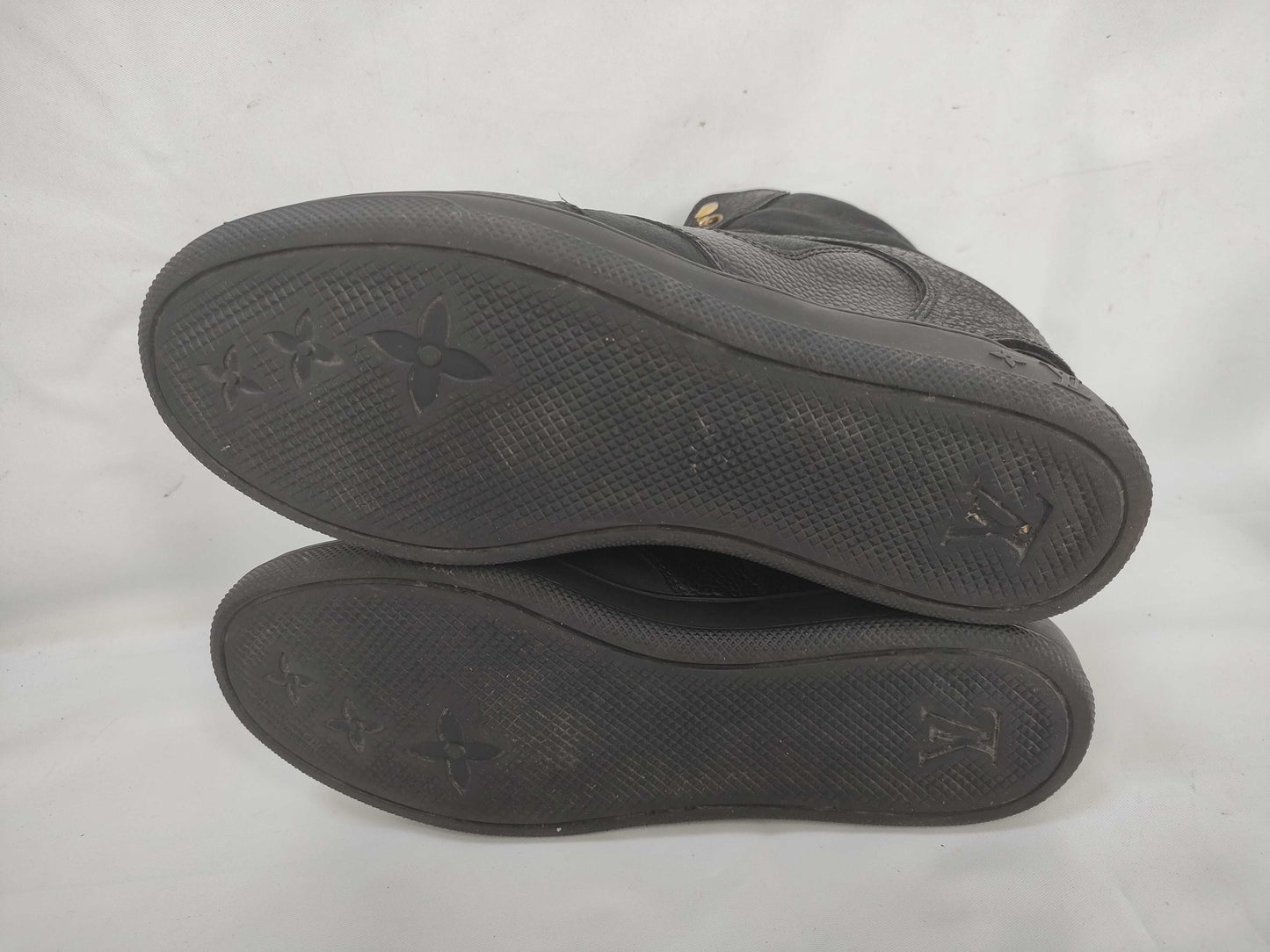 LOUIS VUITTON Monogram Louis Vuitton Women's Sneakers Size 37