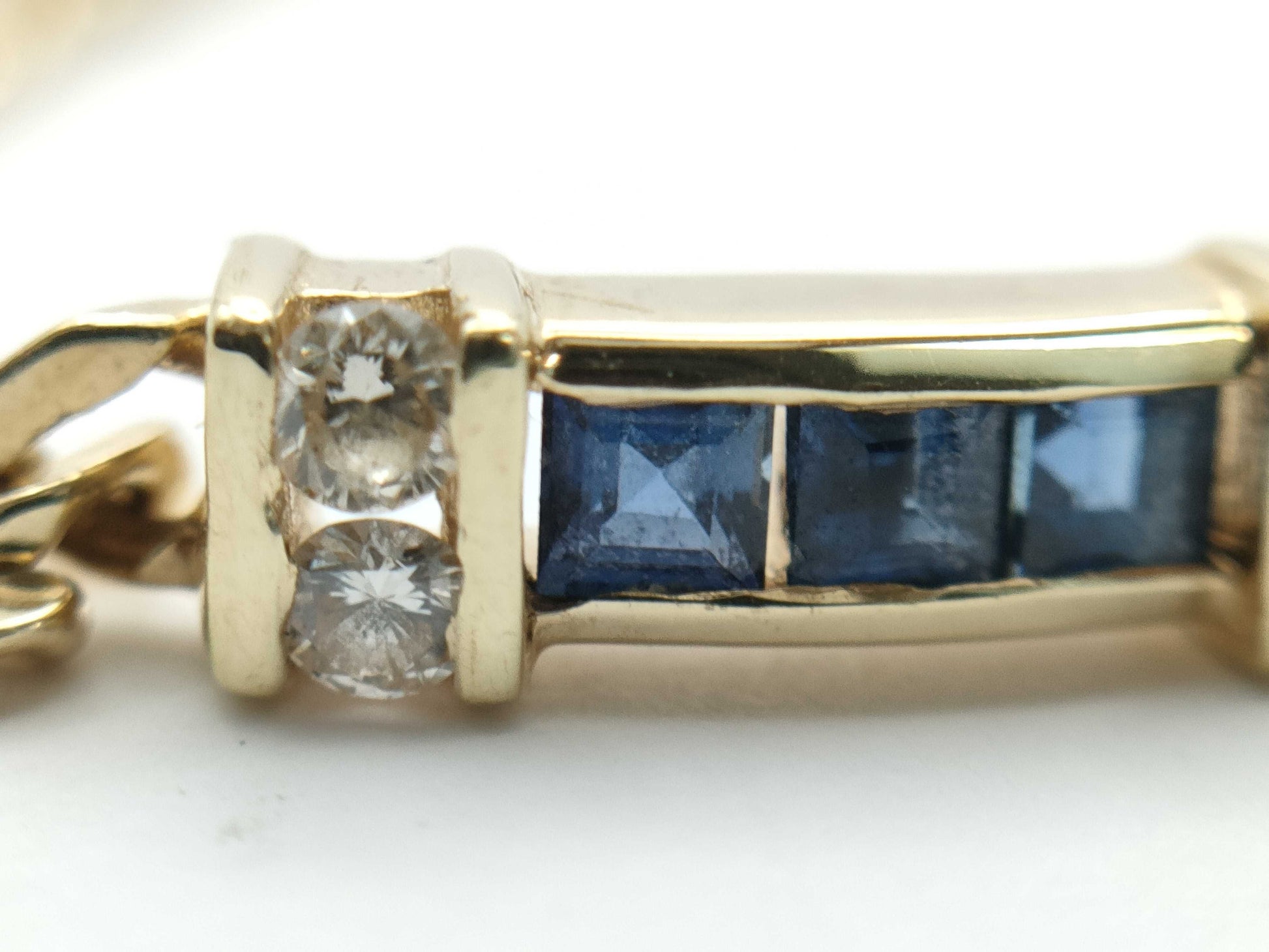 Sapphire and Diamond 750 6.8g Bracelet/Bangle 