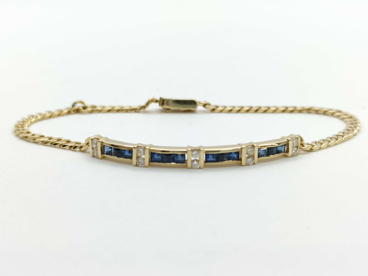 Sapphire and Diamond 750 6.8g Bracelet/Bangle 