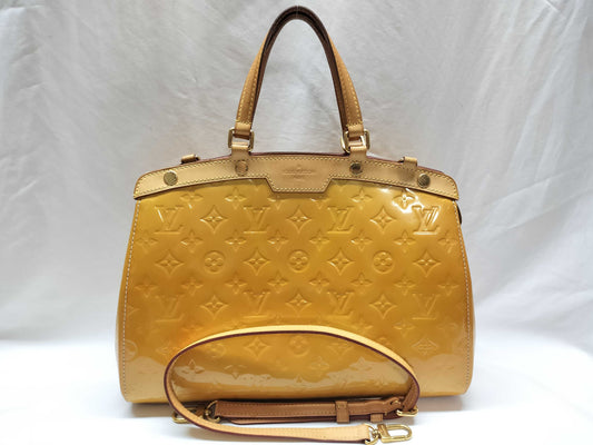 LOUIS VUITTON Vernis Louis Vuitton Vernis Blair MM M90180 Accessories: Strap Handbag