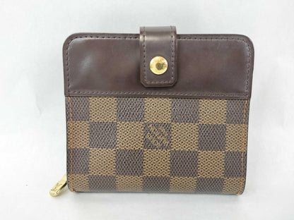 LOUIS VUITTON Damier Compact Zip Wallet