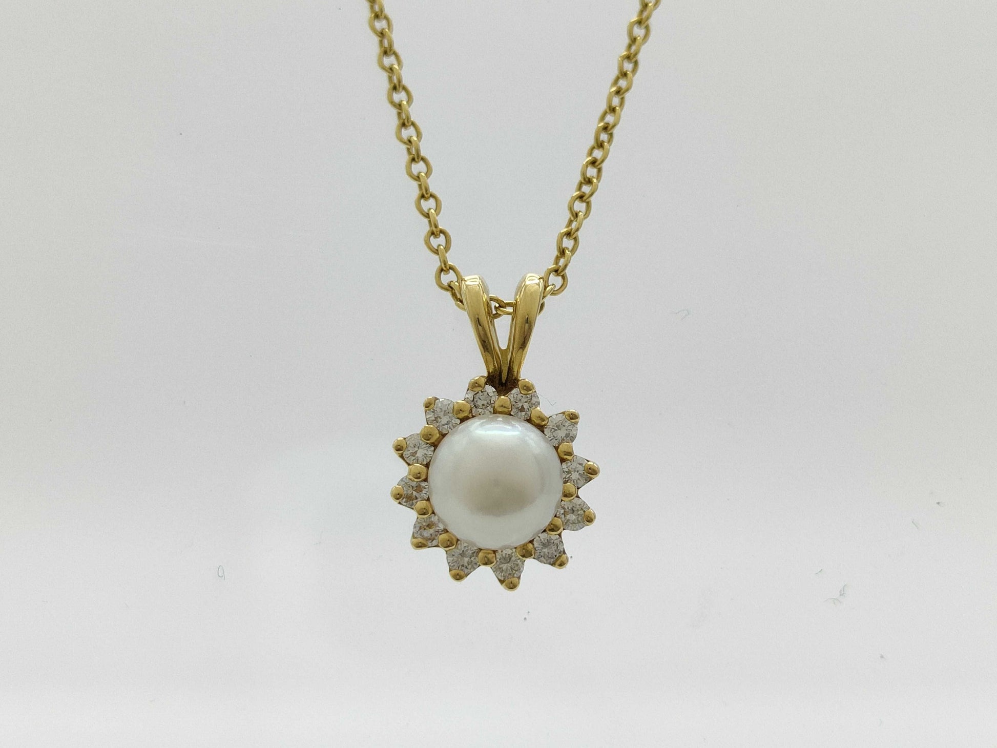 Tiffany & Co. Flower Sun Pearl Necklace, approx. 5.5mm diameter, diamond, 750 yellow gold, 3.0g 