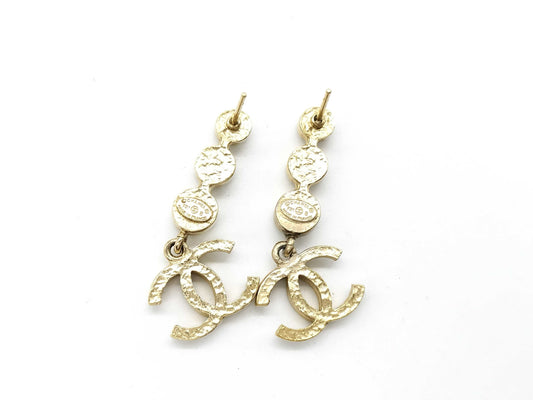 CHANEL Coco Mark Chanel Rhinestone Coco Mark Swing Earrings