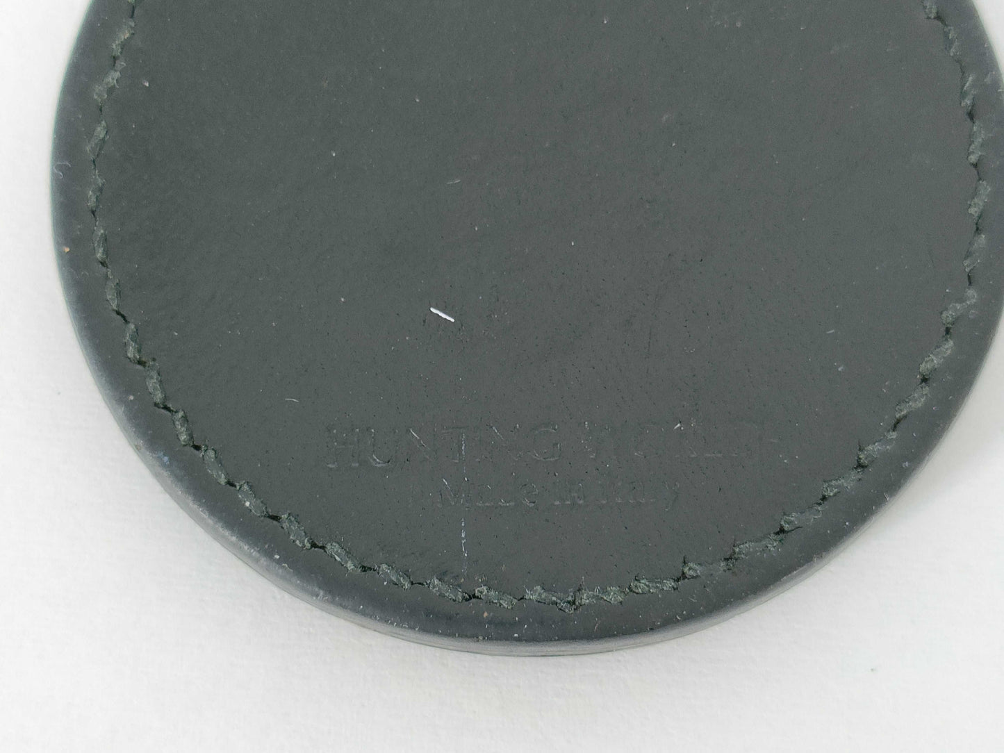 HUNTING WORLD Leather Logo Keychain Key Case/Keychain