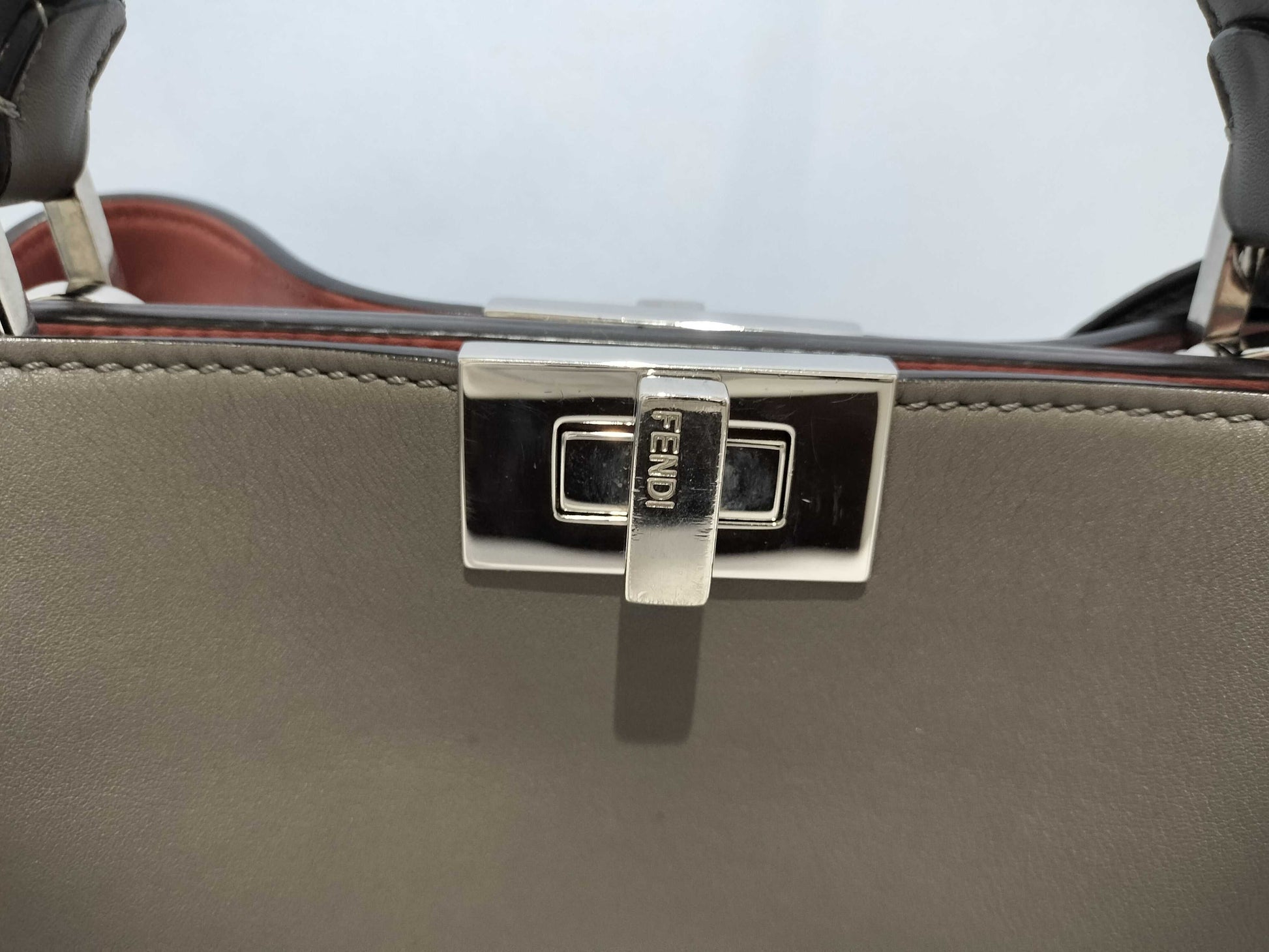 FENDI Peekaboo Iconic Essential 2-way handbag/shoulder bag