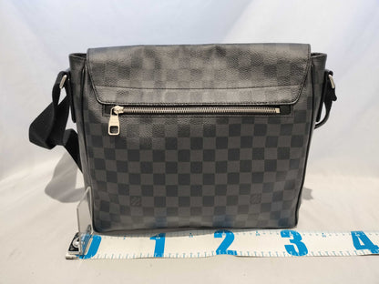 LOUIS VUITTON Damier Louis Vuitton Damier Graphite District mm Shoulder Bag