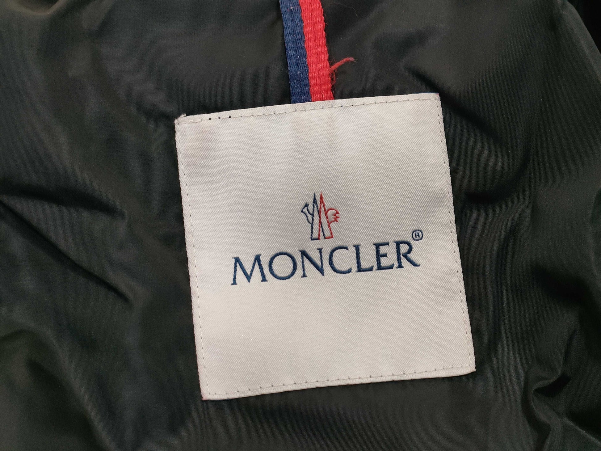 MONCLER GENEVRIER GIUBBOTTO Down Coat Black Size: 00 Coat
