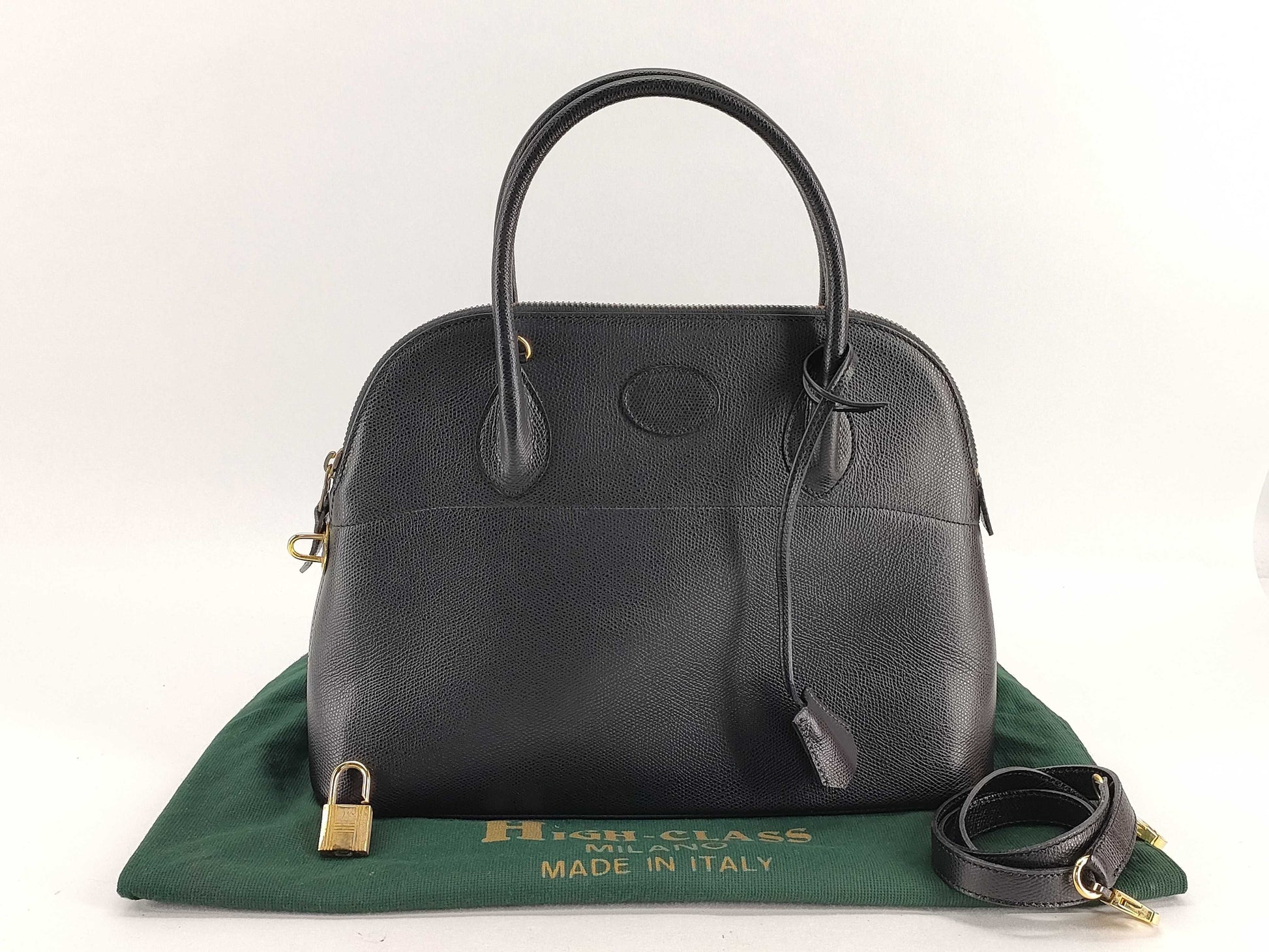 HIGH-CLASS Leather Handbag in Black with Strap, Cloche, Cadena, Two Keys, and Dust Bag