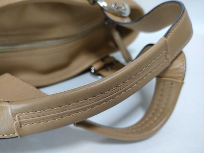 COACH Leather Hunt Bag Beige Handbag