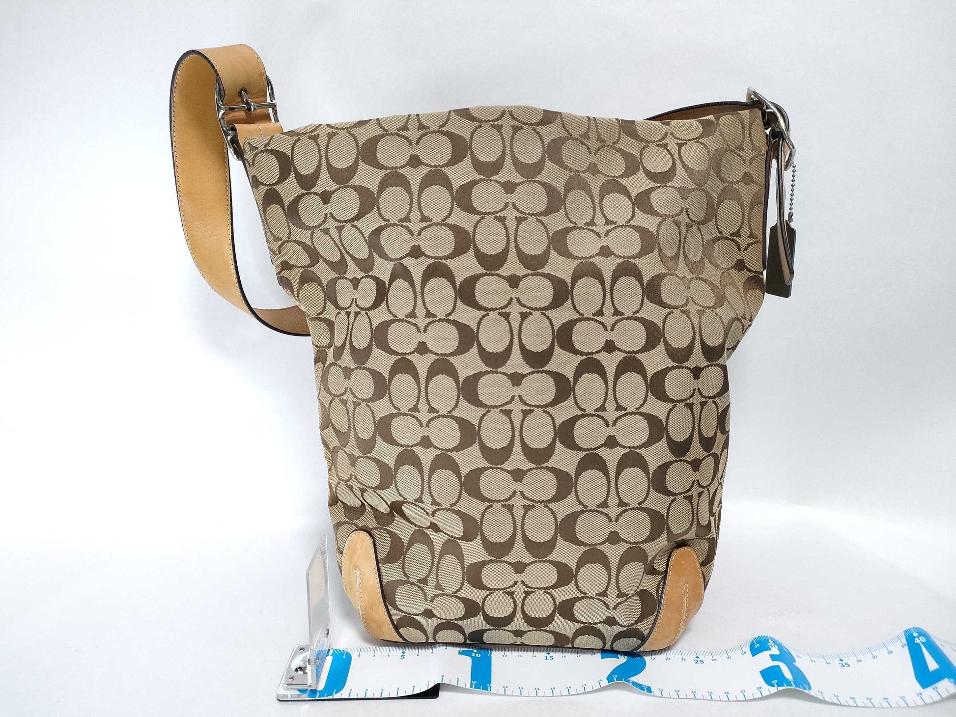 COACH Signature Coach Signature One-Shoulder Bag Shoulder Bag