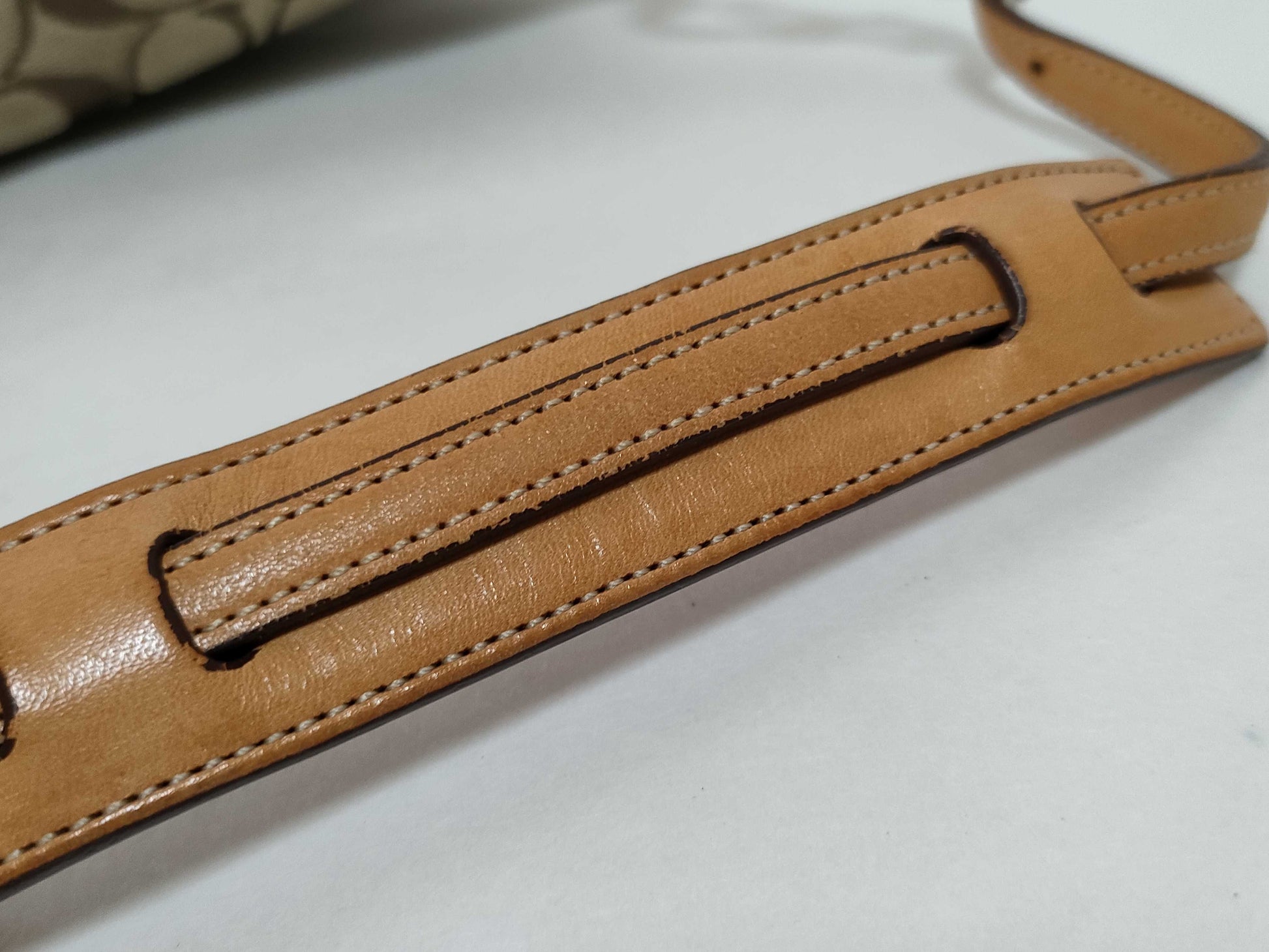 COACH Signature Coach Signature Shoulder Bag Shoulder Bag