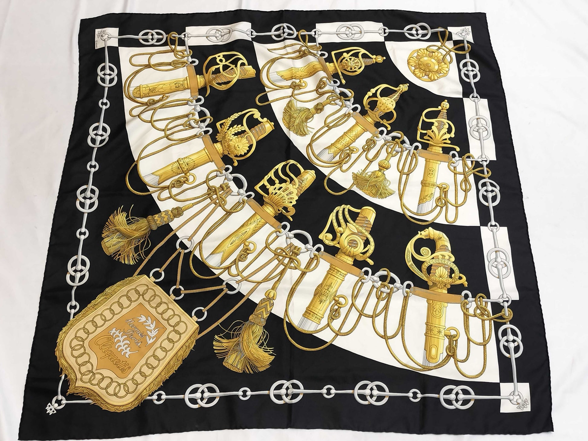 HERMES Scarf Carre Black Scarf