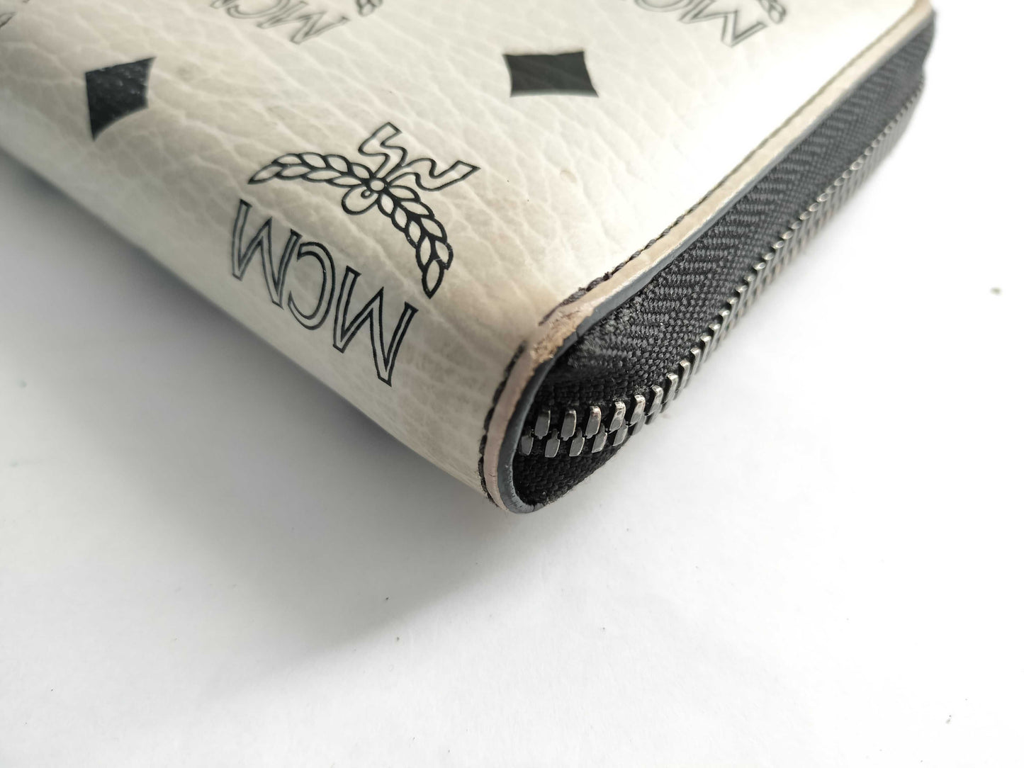 MCM MCM long wallet wallet