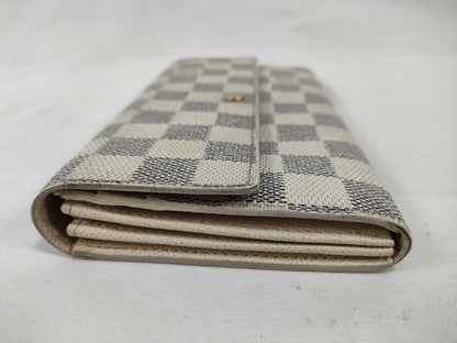 LOUIS VUITTON Damier Azur Louis Vuitton Damier Azur Wallet