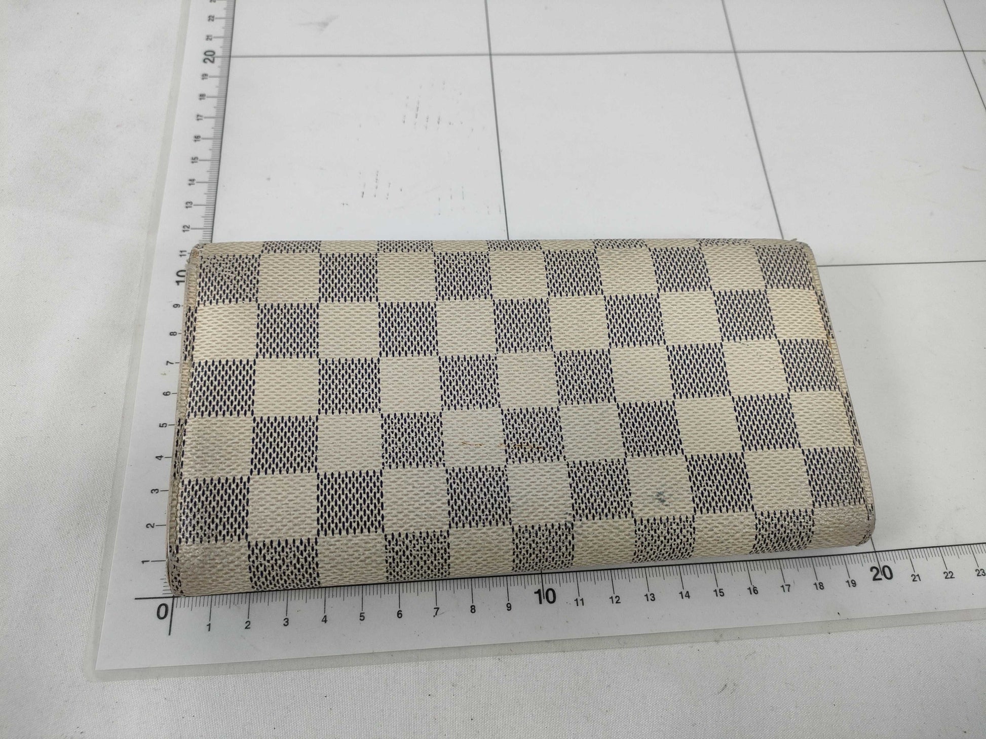 LOUIS VUITTON Damier Azur Louis Vuitton Damier Azur Wallet