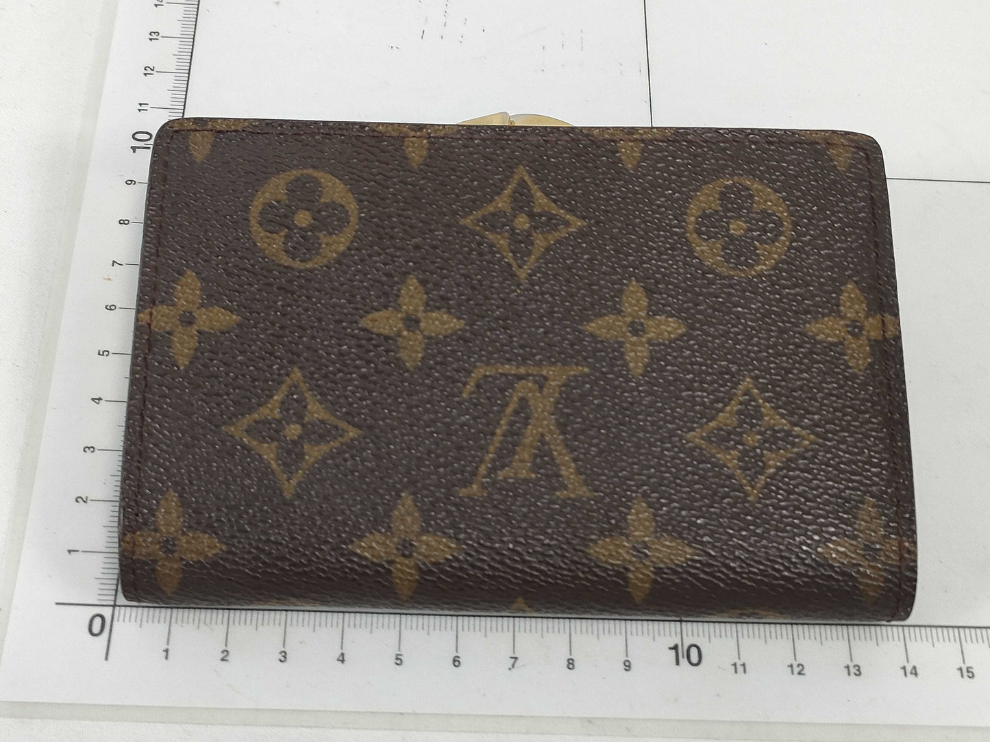 LOUIS VUITTON Monogram Louis Vuitton Monogram Folding Wallet