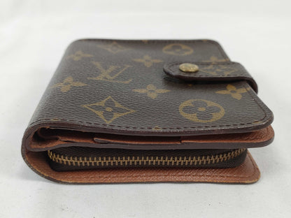 LOUIS VUITTON Monogram Louis Vuitton Monogram Folding Wallet