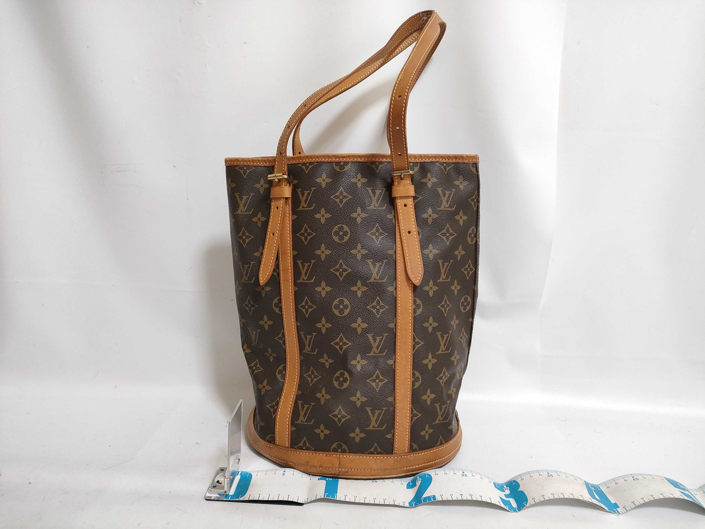 LOUIS VUITTON Monogram Bucket Handbag