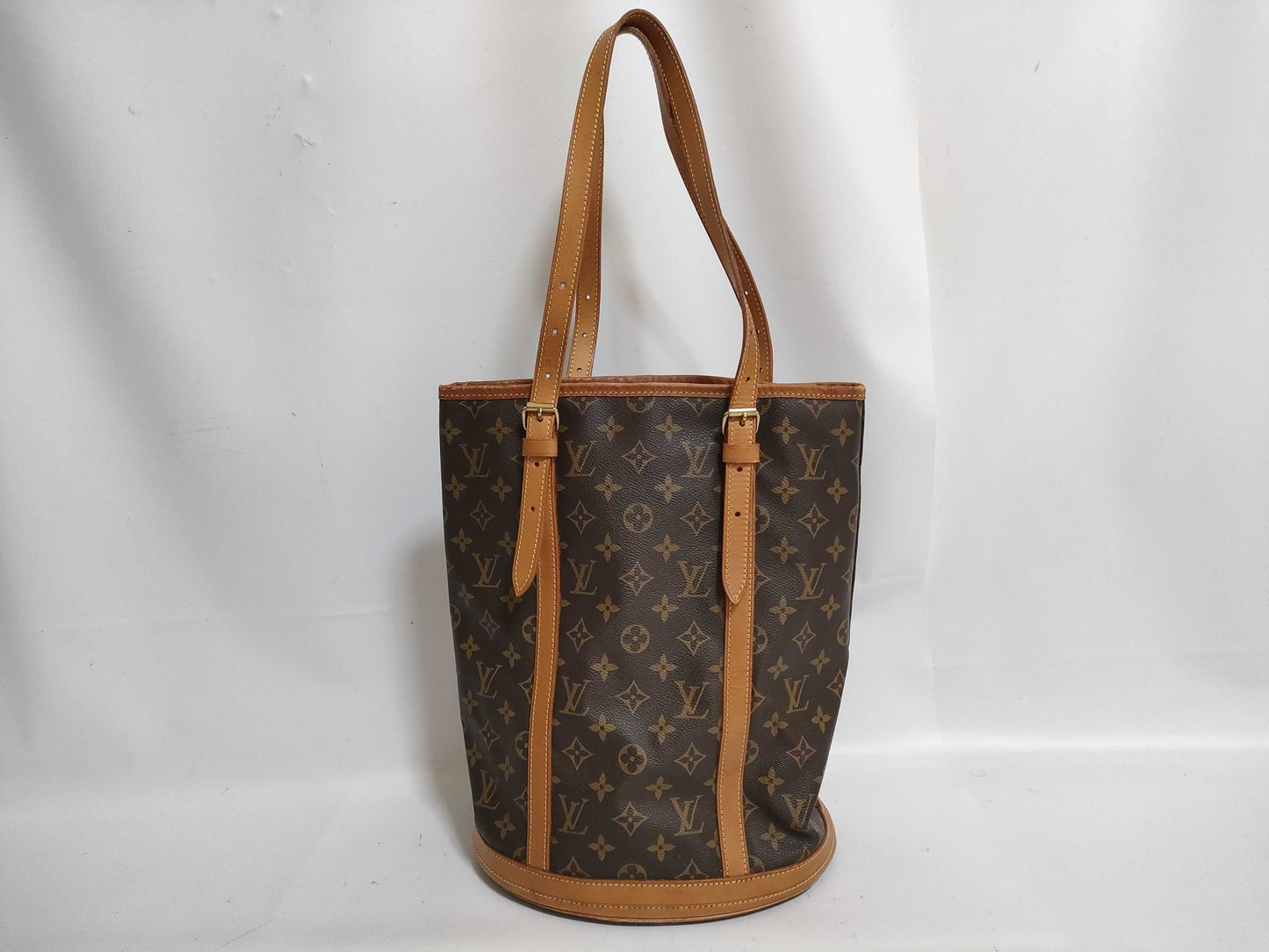 LOUIS VUITTON Monogram Bucket Handbag