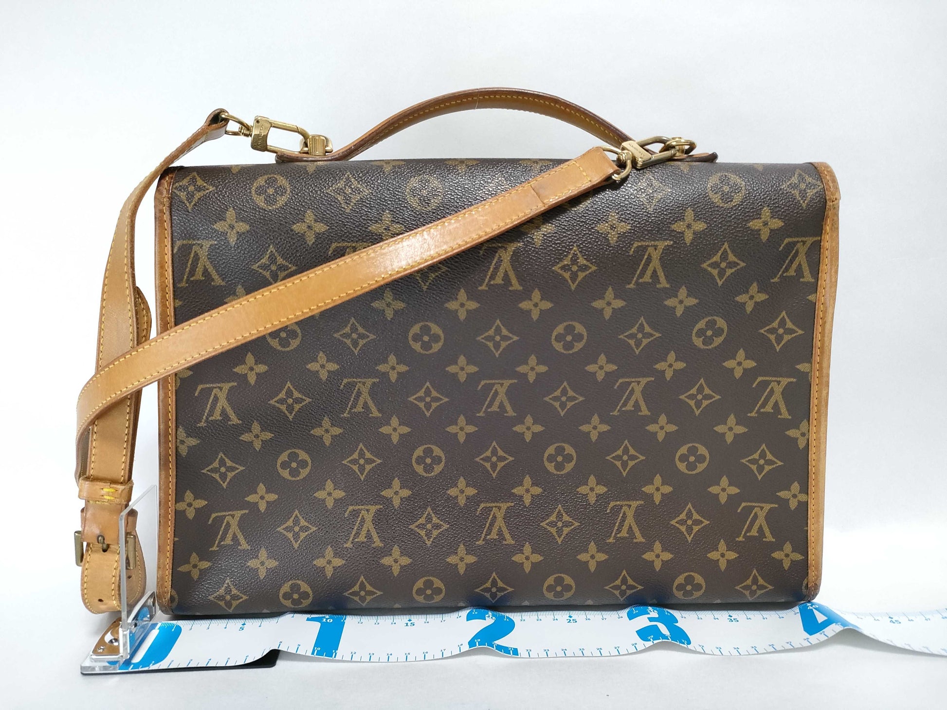 LOUIS VUITTON Monogram Beverly Handbag