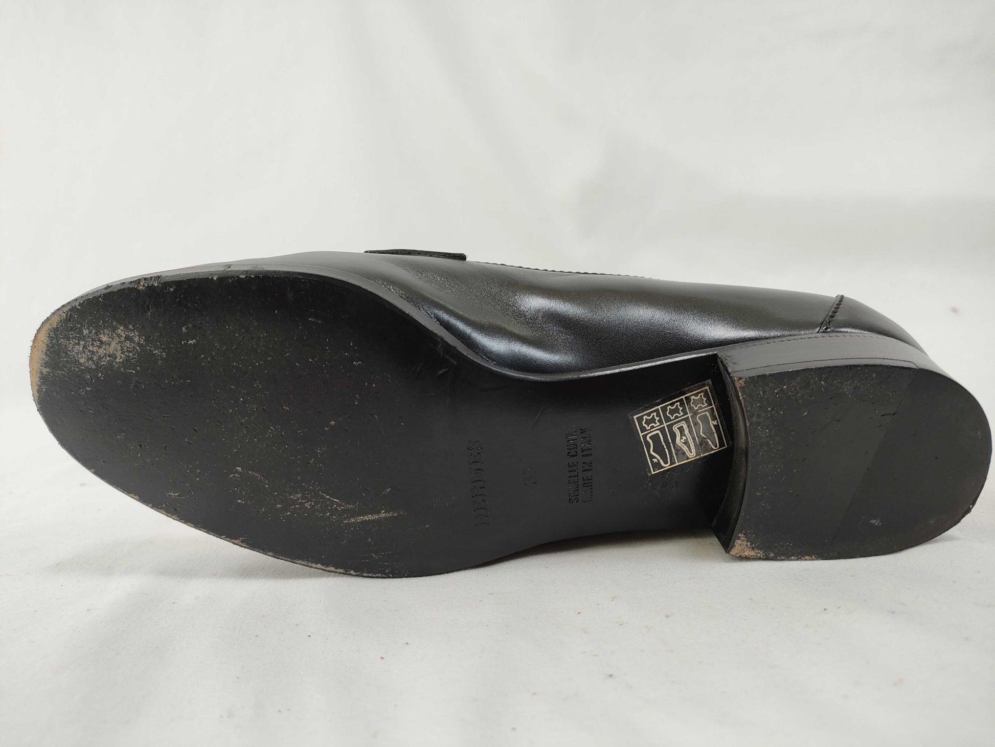 HERMES HERMES loafers, one foot only
