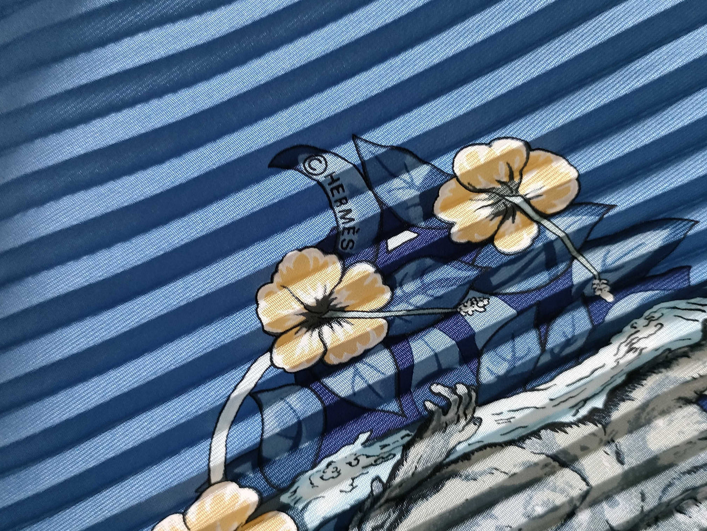 HERMES Carre HERMES Scarf Scarf