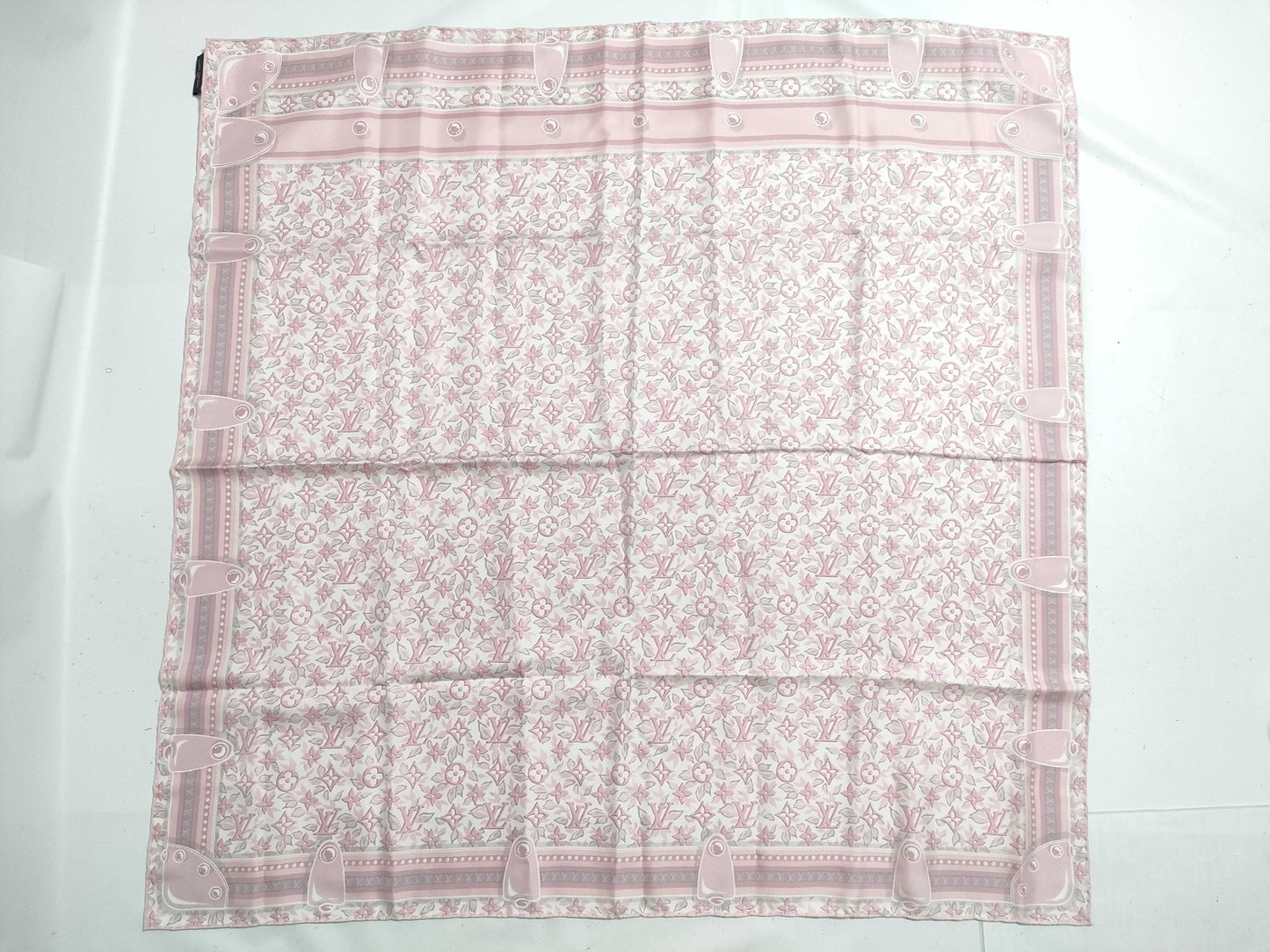 LOUIS VUITTON LOUIS VUITTON Scarf Scarf