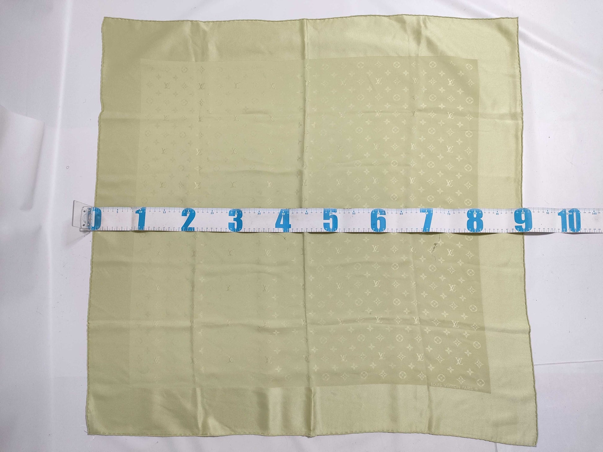 LOUIS VUITTON LOUIS VUITTON Scarf Scarf