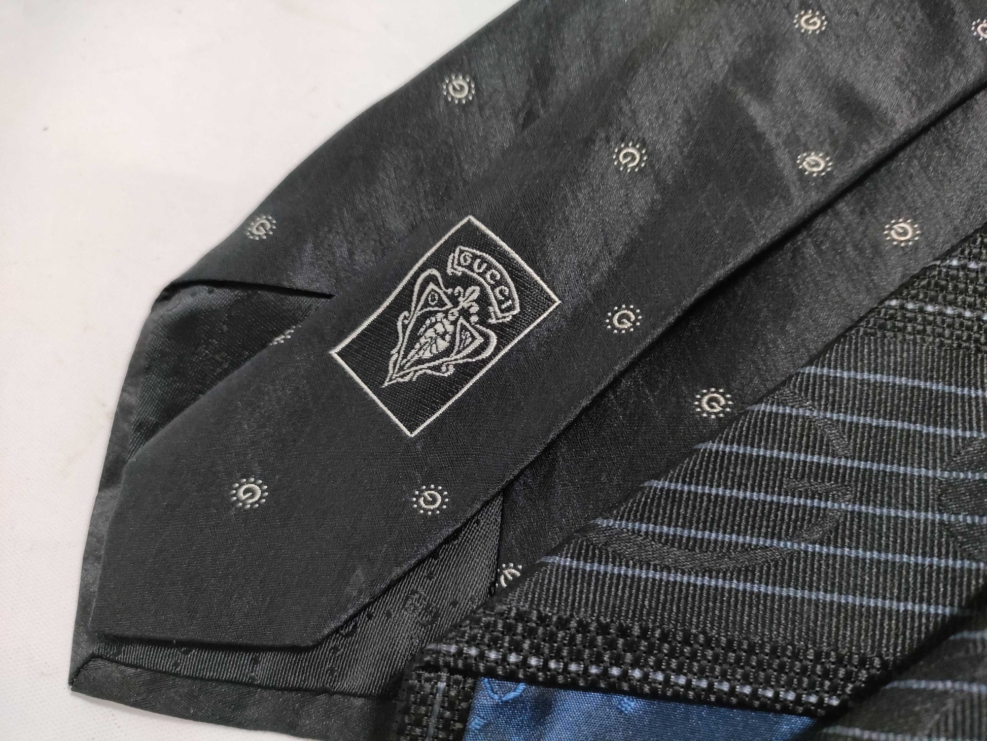 GUCCI GUCCI 2-piece tie