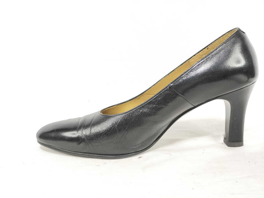 Yves Saint Laurent Yves Saint-Laurent heel pumps