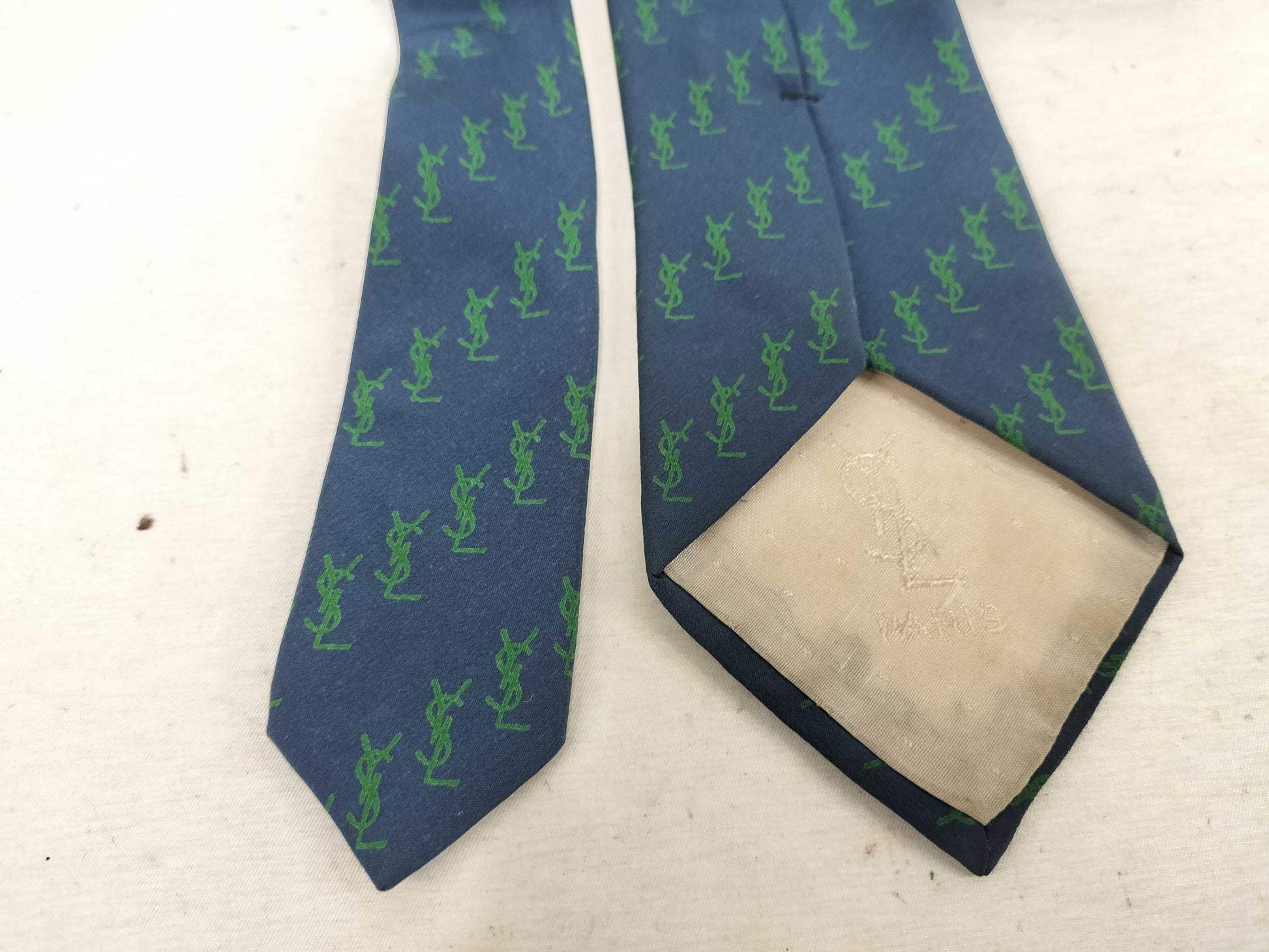 Yves Saint Laurent Yves Saint-Laurent Tie Tie