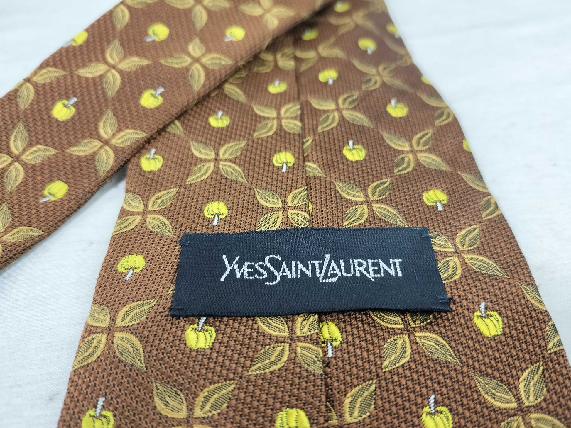 Yves Saint Laurent Yves Saint-Laurent Tie Tie