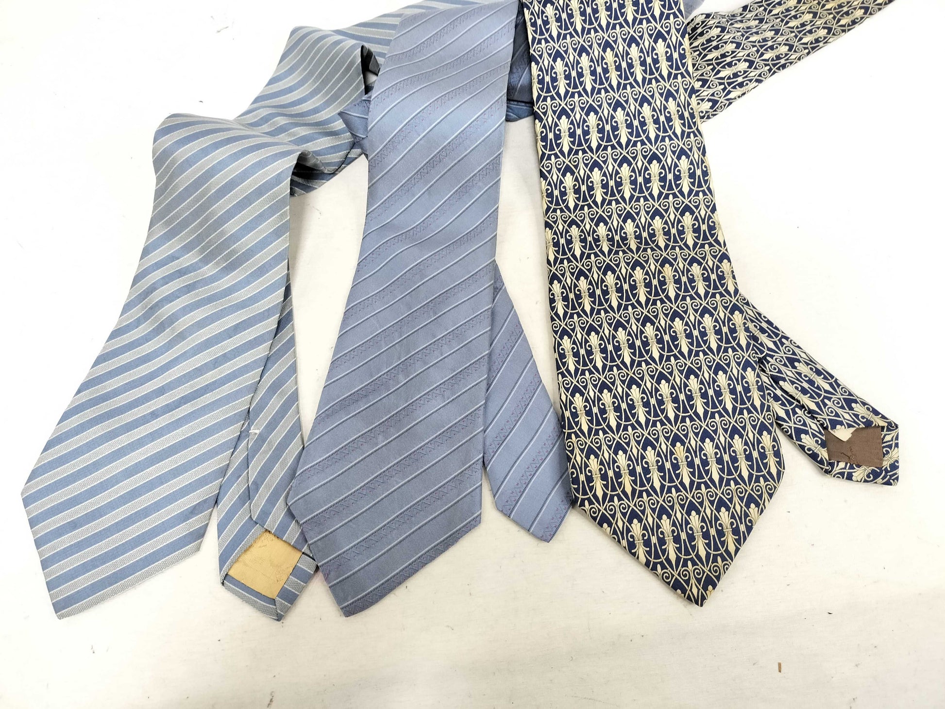 Yves Saint Laurent Yves Saint-Laurent 3-piece tie set