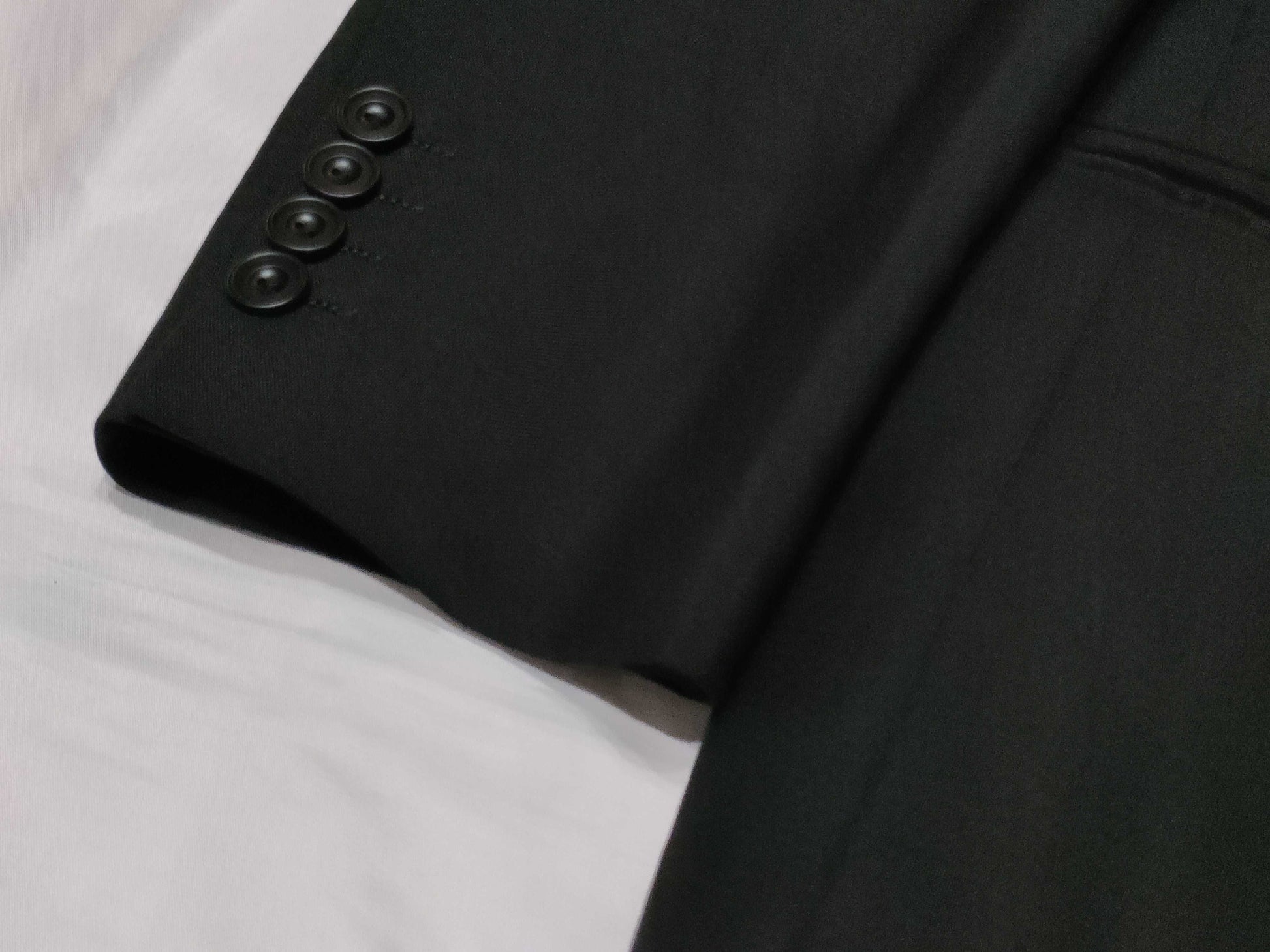 BURBERRY Burberrys Suits Other Apparel