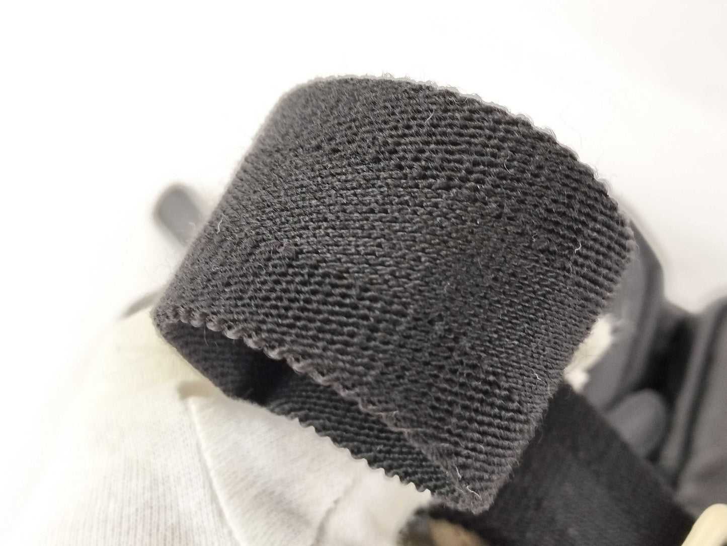 GUCCI GG GUCCI Gucci GG Shimmer Leather Waist Bag Black Waist Bag