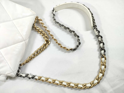 CHANEL CHANEL 19 Chain Shoulder Bag, Matelasse, 30s, Card and Sticker Included