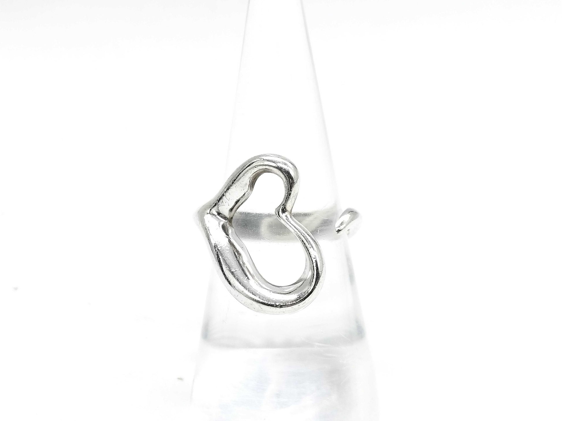 Tiffany & Co. Tiffany Open Heart Ring