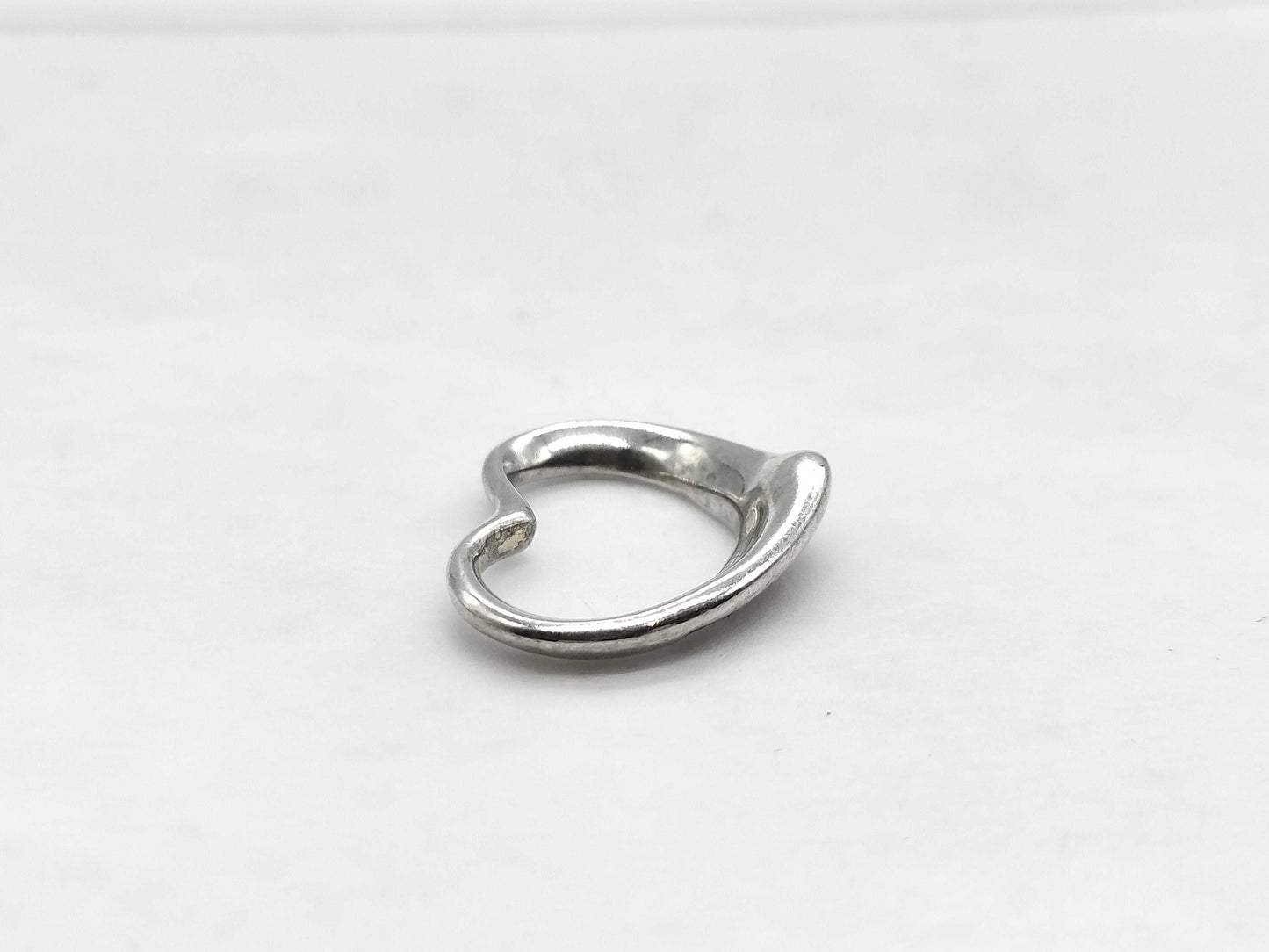 Tiffany & Co. Tiffany Open Heart Necklace Pendant Top