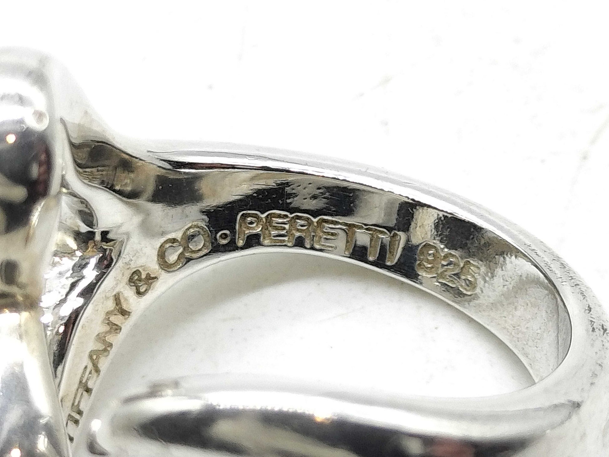 Tiffany & Co. Tiffany Open Heart Ring