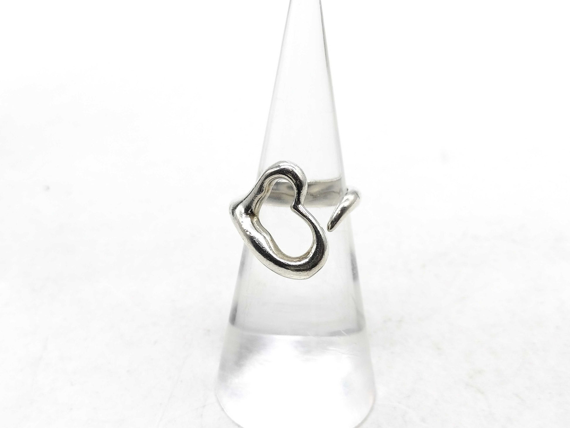 Tiffany & Co. Tiffany Open Heart Ring