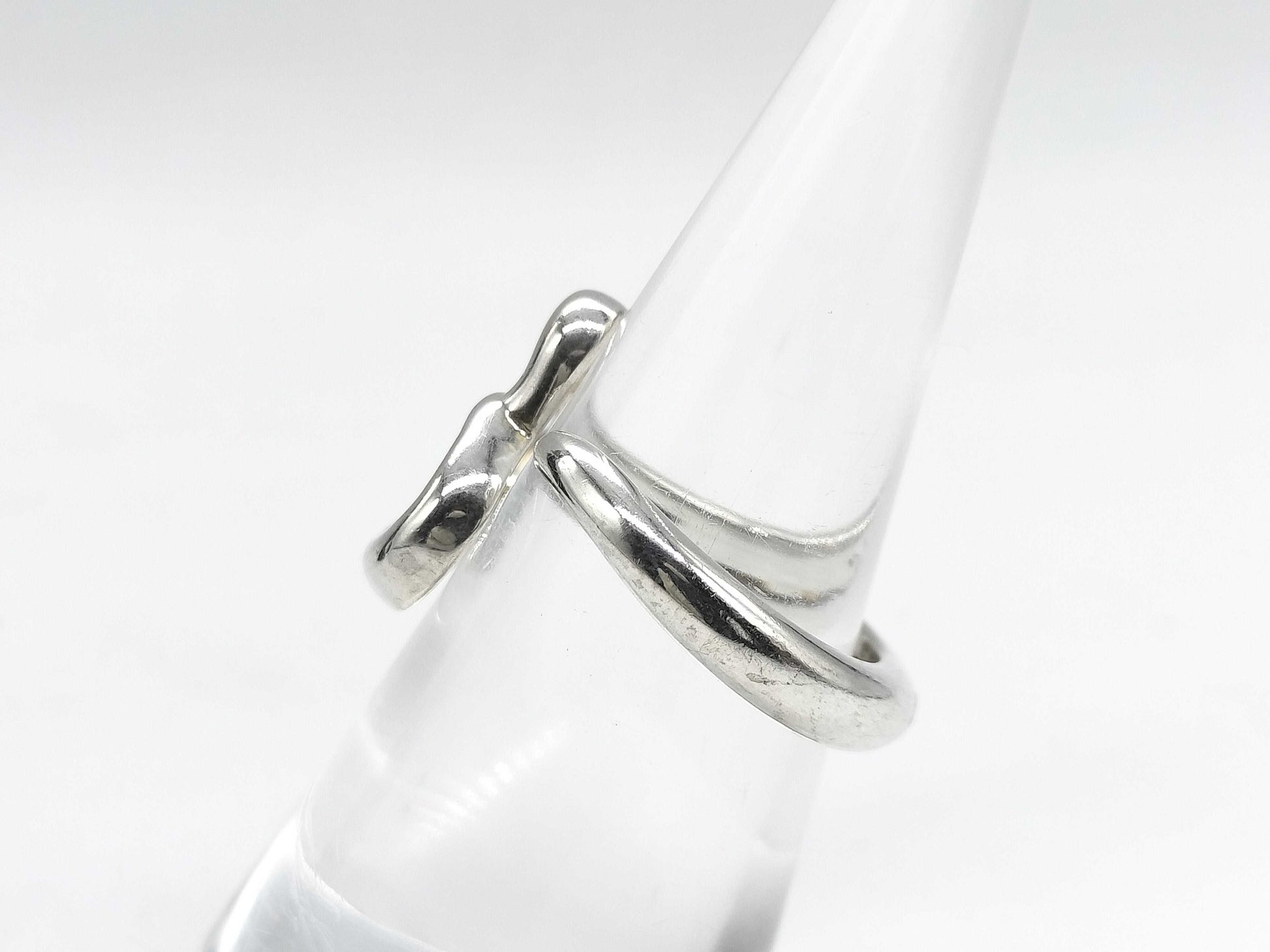 Tiffany & Co. Tiffany Open Heart Ring