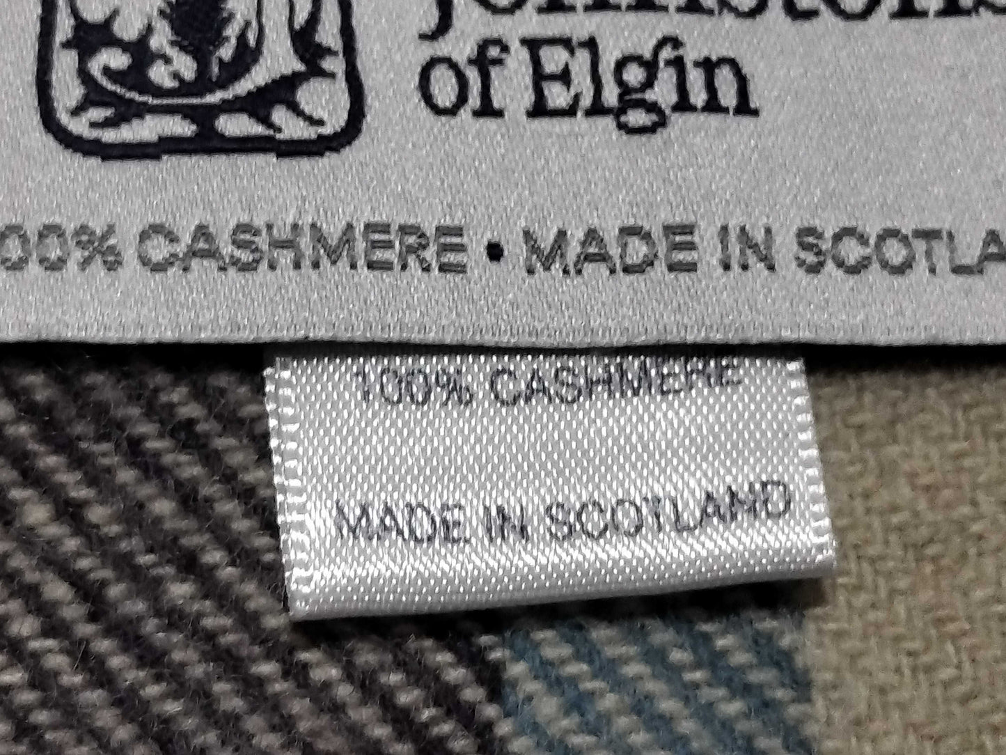 Johnstons 100% Cashmere Scarf, Multicolor, Approx. 72 x 208mm, Other Apparel