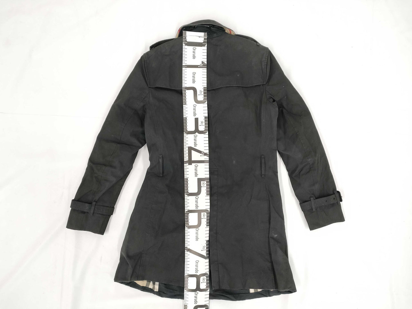 BURBERRY Nova Check Sandringham Trench Coat in Black with Belt, Size 46