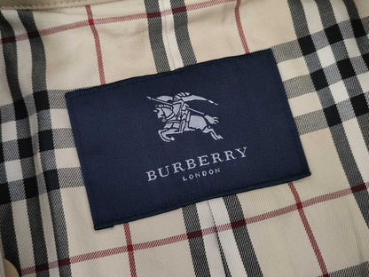 BURBERRY London Trench Coat with Belt, Size 9