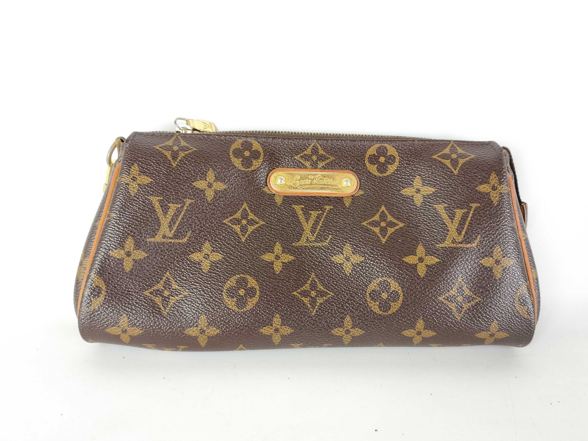 LOUIS VUITTON Monogram M95567 Eva Shoulder Bag Pouch