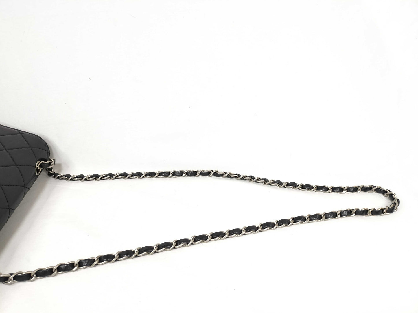 CHANEL Matelasse Matelasse Red x Black Shoulder Bag