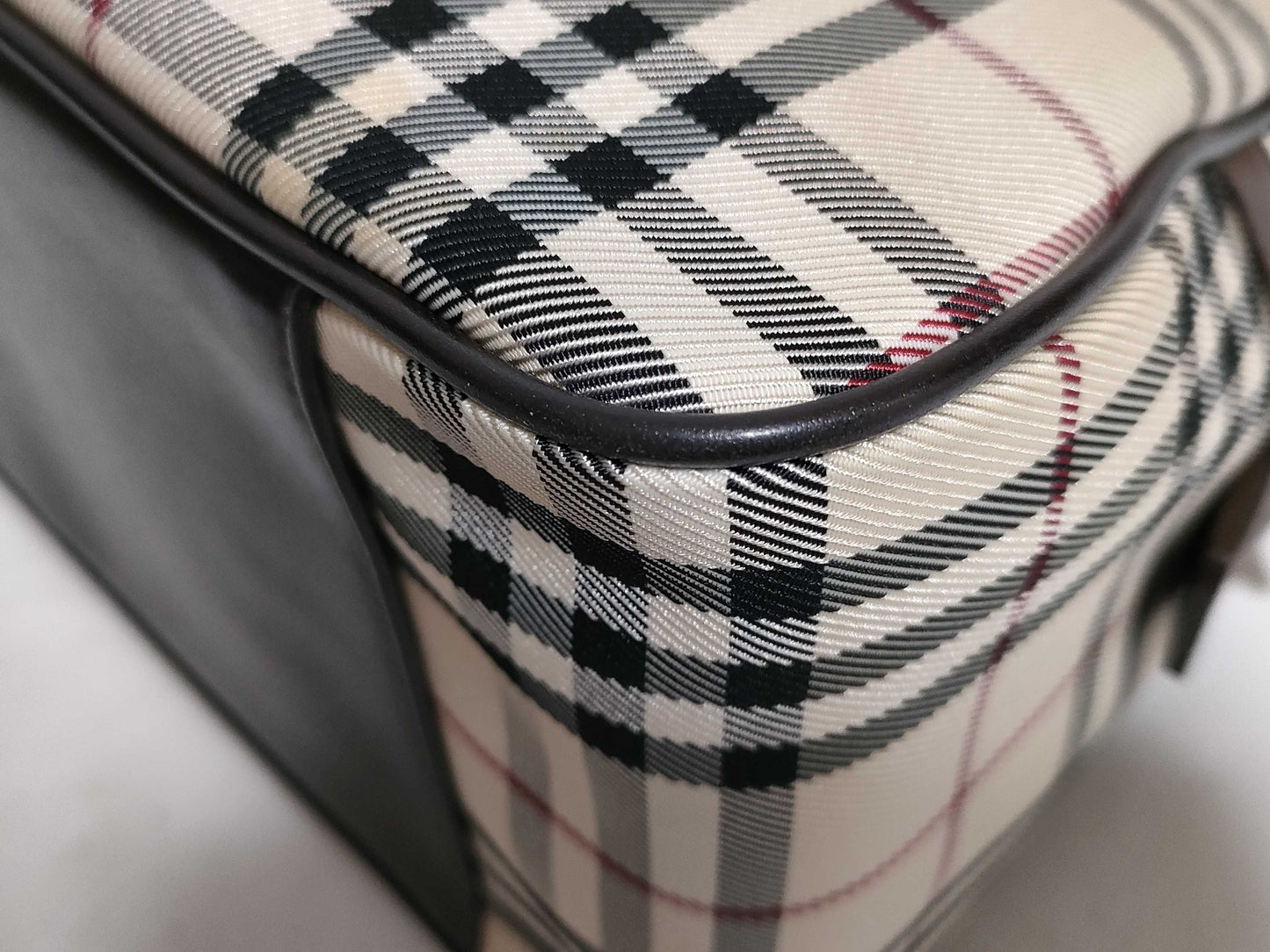 BURBERRY Handbag Handbag